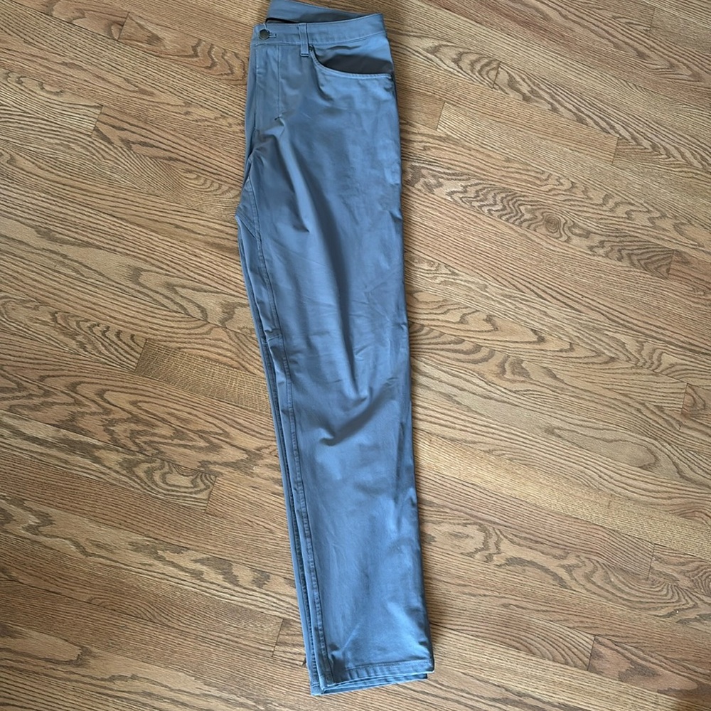 Gray Lululemon men’s ABC pants. Waist 34